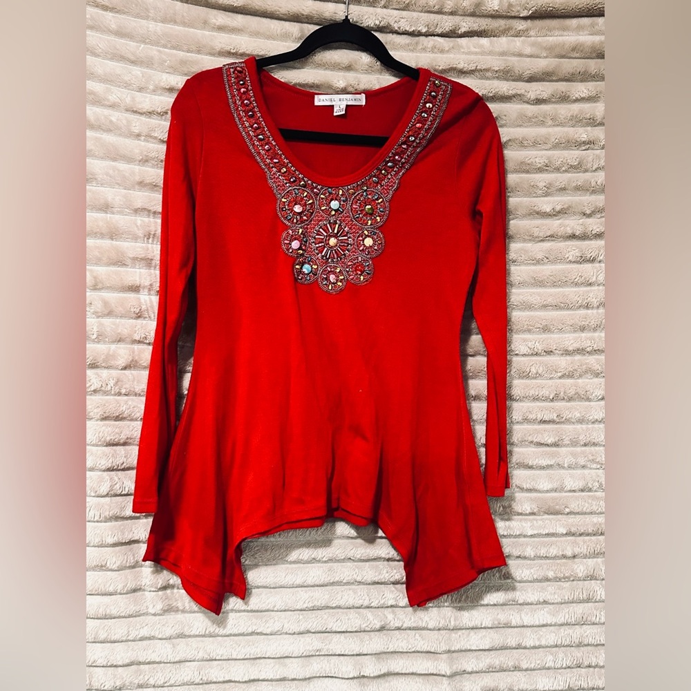 Vintage y2k Women's Red Embellished V-Neck Long Sleeve Top